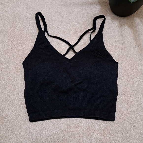 Lemon Set Of 2 Ribbed Yoga Bras Women's Size Small Grey Black Seamless NWOT - Picture 9 of 12